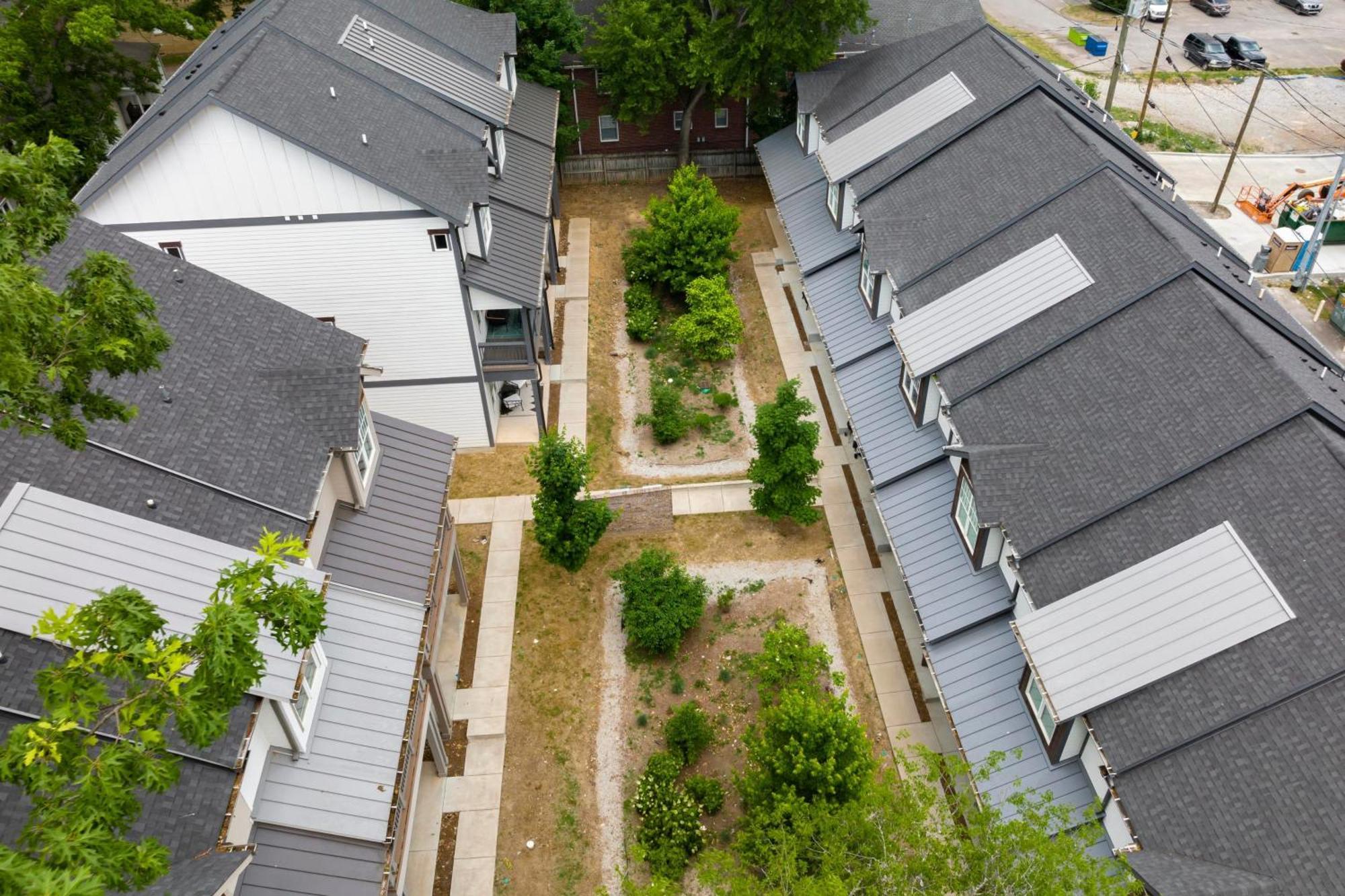 Waverly By Avantstay Nashville-Inspired Townhome W Luxury Kitchen Pool Table Exteriör bild