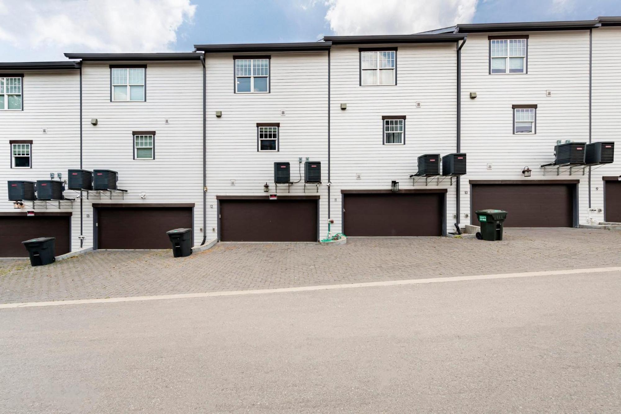 Waverly By Avantstay Nashville-Inspired Townhome W Luxury Kitchen Pool Table Exteriör bild