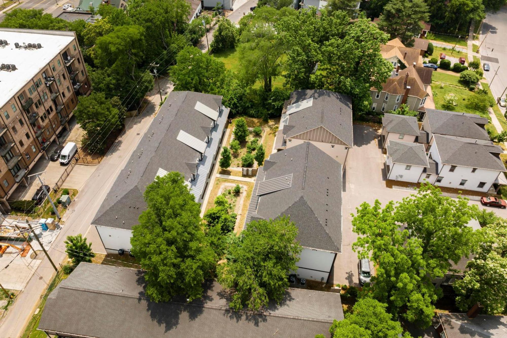 Waverly By Avantstay Nashville-Inspired Townhome W Luxury Kitchen Pool Table Exteriör bild